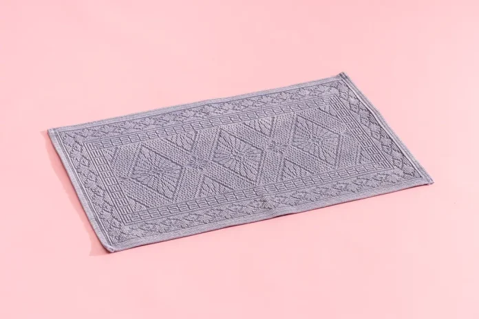 Bathroom Rugs Without Rubber Backing: Safe, Stylish, and Practical Choices